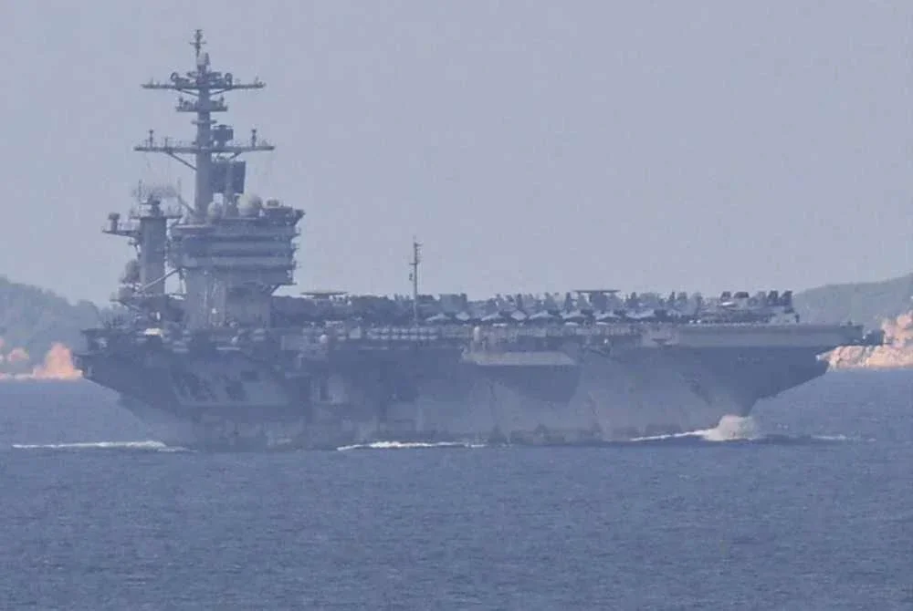 USS Abraham Lincoln tiba di Thailand selepas 286 hari di laut