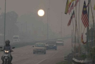 Tiga kawasan di Sarawak merekodkan bacaan IPU pada tahap berbahaya setakat jam 8 pagi, hari ini. Foto fail Bernama 