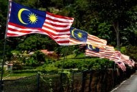 Seharusnya semua rakyat Malaysia perlu cakna dan peka dengan sensitiviti melibatkan Jalur Gemilang tidak kiralah sama ada gambar dan seumpamanya. Foto fail Bernama 