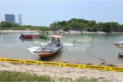 Operasi SAR membabitkan PDRM, JBPM, APMM serta Perbadanan Sungai-Sungai Melaka.