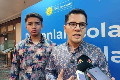 Aliff Syukri semasa sidang media pada Majlis Hi Tea Raja Muda Selangor bersama Pengeluar Zakat pada Khamis.