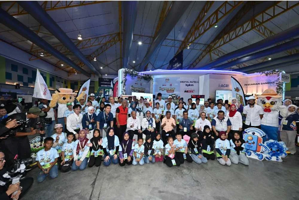 MDEC memperkukuh peranannya dalam memacu transformasi digital sektor agromakanan negara menerusi pelantikan KPKM sebagai Pengesah Teknologi Digital Strategik Nasional dan Agensi Pelaksana Program Digital AgTech KPKM.