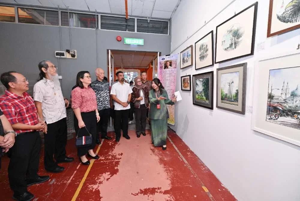 Port Seni mengambil inspirasi daripada Pelabuhan Klang yang menjadi titik pertemuan perdagangan, budaya dan perjalanan, sebelum diterjemahkan dalam konsep destinasi kreatif dan budaya.