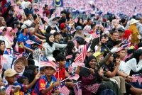 Seruan #Malaysia100 mengajak rakyat membina Malaysia lebih baik menjelang 2057. Gambar hiasan - Foto Bernama