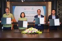 Dari kiri: Ketua Pegawai Teknologi Iraya Energies, Francois Baillard; Ketua Pegawai Eksekutif Iraya Energies, Nina Marie Hernandez; Ketua Teknologi & Digital MPM, Ts. Shahril Ridzauddin Mokhtar dan Ketua Program Teknologi & Digital MPM, Arief Budiman Hermani pada majlis menandatangani perjanjian antara PETRONAS menerusi Malaysia Petroleum Management (MPM) dengan Iraya Energies Sdn Bhd (Iraya Energies), baru-baru ini.