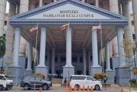 Mahkamah Tinggi Kuala Lumpur pada Jumaat menolak cabaran wakil rakyat, Badan Peguam, Bersih 2.0 serta tujuh pihak lain terhadap penggantungan Parlimen semasa darurat Covid-19.