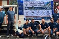 Hani bersama NGO tempatan bergerak ke kawasan terjejas dari Nuwakot menuju Betrawati bagi meneruskan misi bantuan.