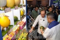Anwar melawat pameran dan reruai pada Majlis Penutupan Pameran Pertanian, Hortikultur dan Agropelancongan Malaysia (MAHA) 2026 di Taman Ekspo Pertanian Malaysia (MAEPS), Serdang pada Ahad. FOTO: SINAR HARIAN/ROSLI TALIB