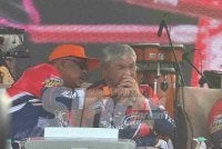 Zahid (kanan) dan Ab Rauf hadir pada Penutup Konvoi Bermotor Karnival Anak Muda di MITC, pada Ahad.
