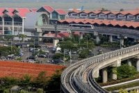 Soekarno-Hatta adalah antara lapan lapangan terbang yang terjejas akibat abu gunung berapi berkenaan. Foto hiasan