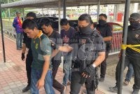 Kesemua tertuduh dibawa ke Kompleks Mahkamah Sungai Petani untuk pendakwaan.