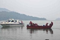 Operasi mencari dan menyelamat dilancarkan serta-merta untuk menjejaki enam individu yang hilang di kawasan laluan sebelah Perak.