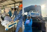 Berat badan mencecah kira-kira 200kg menyebabkan proses memindahkan seorang pesakit lelaki berusia 50 tahun dari Hospital Tengku Anis di Pasir Puteh ke Hospital Sultan Ismail Petra, Kuala Krai, memerlukan bantuan khas APM pada Ahad. Foto: APM