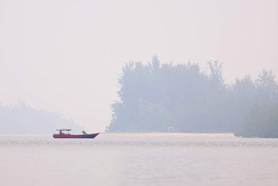 Sarawak kekal menjadi negeri paling terjejas dengan 11 kawasan merekodkan IPU tidak sihat. Foto: Bernama 