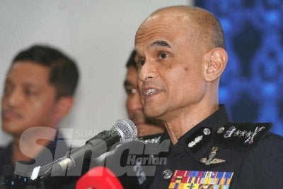 Shazeli pada sidang media di Ibu Pejabat Polis Kontinjen Selangor, Isnin. Foto Sinar Harian - ROSLI TALIB