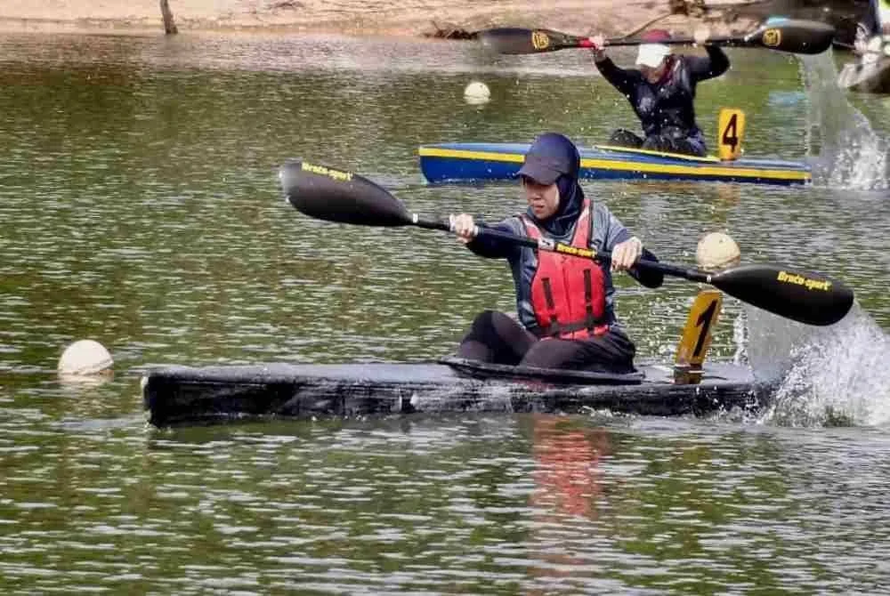 Kayuhan emas Syahida dalam acara TK1 200m wanita yang membaharui rekod kebangsaan dengan catatan 56.30s untuk memadam rekod lama 57.29s. Foto SUKIPT 2026.