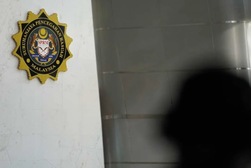 SPRM memaklumkan telah mendapat izin bagi mendakwa bekas pengerusi badan berkanun persekutuan itu. Gambar hiasan