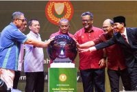 Muhammad Sanusi (tengah) hadir pada Majlis Pelancaran Program Bakti Siswa Perdana Negeri Kedah kali ke-3 dan Kedah Siswa Care pada petang Isnin. FOTO UPDA