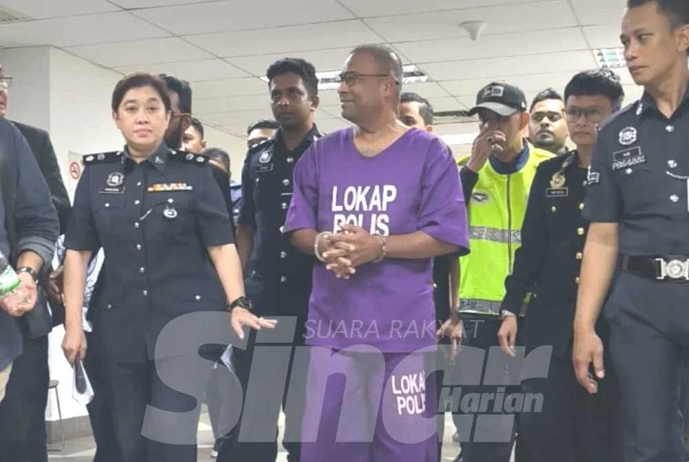 Abdul Azeez mengaku tidak bersalah dan mohon dibicarakan.