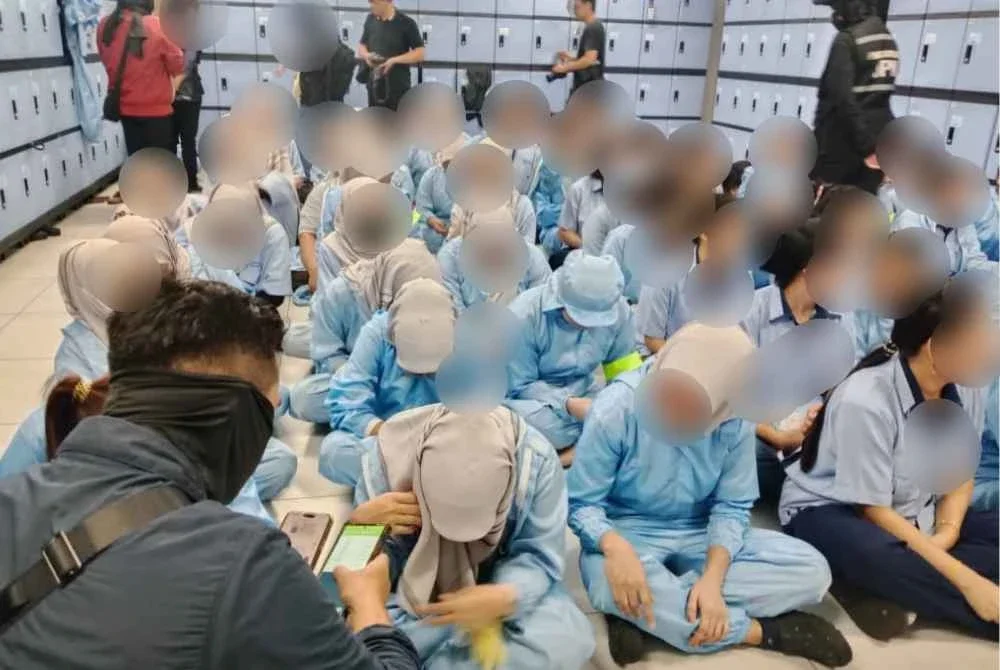 Ops Layar dilaksanakan selepas pihaknya menjalankan risikan selama sebulan bagi mengesan individu yang disyaki terlibat dalam penyalahgunaan dokumen pengenalan diri.