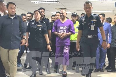Abdul Azeez didakwa di Mahkamah Sesyen KL pada Rabu atas pertuduhan menggunakan kedudukan berkaitan pelaburan RM193.5 juta dalam Putrajaya Perdana Berhad.