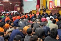 Nurhayati menyampaikan menyampaikan ceramah kepada pelajar Jelajah Antirasuah IPMA di TVETMARA Pekan pada Khamis. Foto SINAR HARIAN