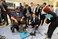 Jepun memuji pendekatan holistik Pusat Rehabilitasi PERKESO Sultan Nazrin Shah yang bukan sahaja menyediakan rawatan rehabilitasi, malah latihan vokasional serta kaunseling bagi membantu pesakit kembali bekerja.