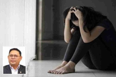 Malaysia perlu segera membangunkan Infrastruktur Psikologi Negara bagi memperkukuh daya tahan psikologi rakyat. Gambar hiasan (Gambar kecil: Shazli Ezzat)