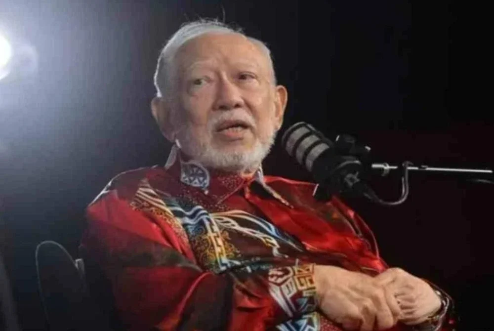 G25 menggesa kerajaan meneliti dan mencari kaedah yang sewajarnya mengikut undang-undang berhubung pemulihan pencen Syed Ahmad Idid.