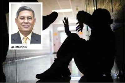 Peranan kaunselor sekolah perlu diperkasa bagi mengesan dan menangani kes buli siber dalam kalangan murid dengan lebih pantas sebelum berlarutan.