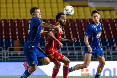 Imbas kembali perlawanan kedua Pusingan 16 Piala FA, Selangor menentang Sabah di Stadium Majlis Bandaraya Petaling Jaya baru-baru ini. - FOTO: MFL