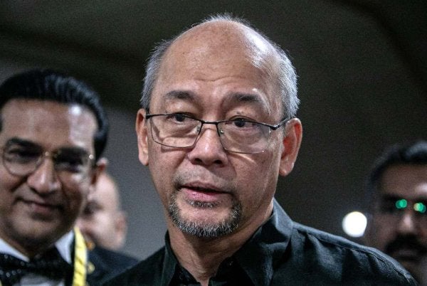 Dr Mahathar bercakap kepada wartawan ketika hadir pada Majlis Jamuan Tahunan Persatuan Perubatan Malaysia (MMA) di sebuah hotel di Ipoh hari ini. Foto: Bernama 