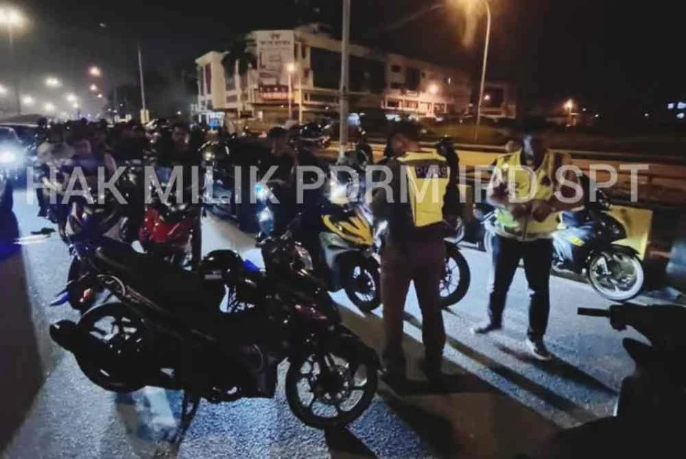 124 motosikal disita dalam operasi yang dijalankan pada Ahad. Foto IPD SPT