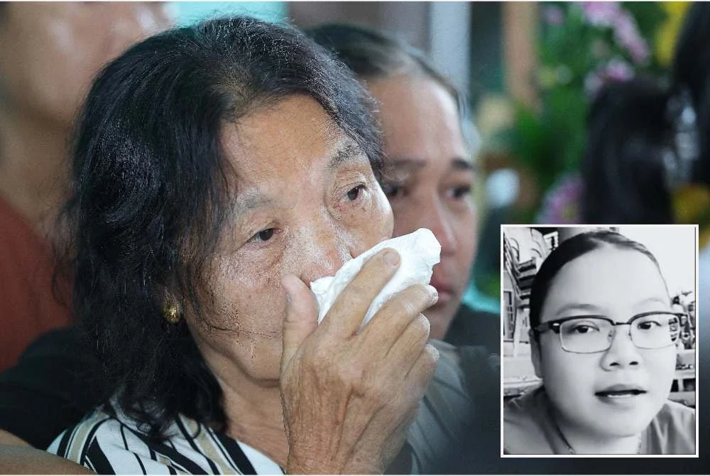 Suasana pilu menyelubungi rumah keluarga Debra (gambar kecil) ketika rakan sejawat dan ahli keluarga memberi penghormatan terakhir kepada jenazah mendiang di Kampung Semadang, Padawan pada Ahad. Foto: Bernama