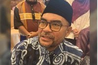 Mujahid meminta PM tidak menuruti desakan UMNO yang mahu PRU16 diadakan lebih awal