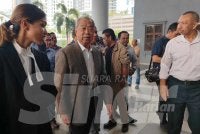 Muhyiddin hadir ke Mahkamah Tinggi Kuala Lumpur pada Isnin bagi prosiding kes berkaitan Jana Wibawa. 