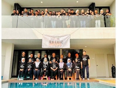 Hasil daripada cetusan idea tersebut, HIMWAR-TNJ 2026 akhirnya berjaya direalisasikan dengan penyertaan hampir keseluruhan ahli keluarga daripada tiga generasi.