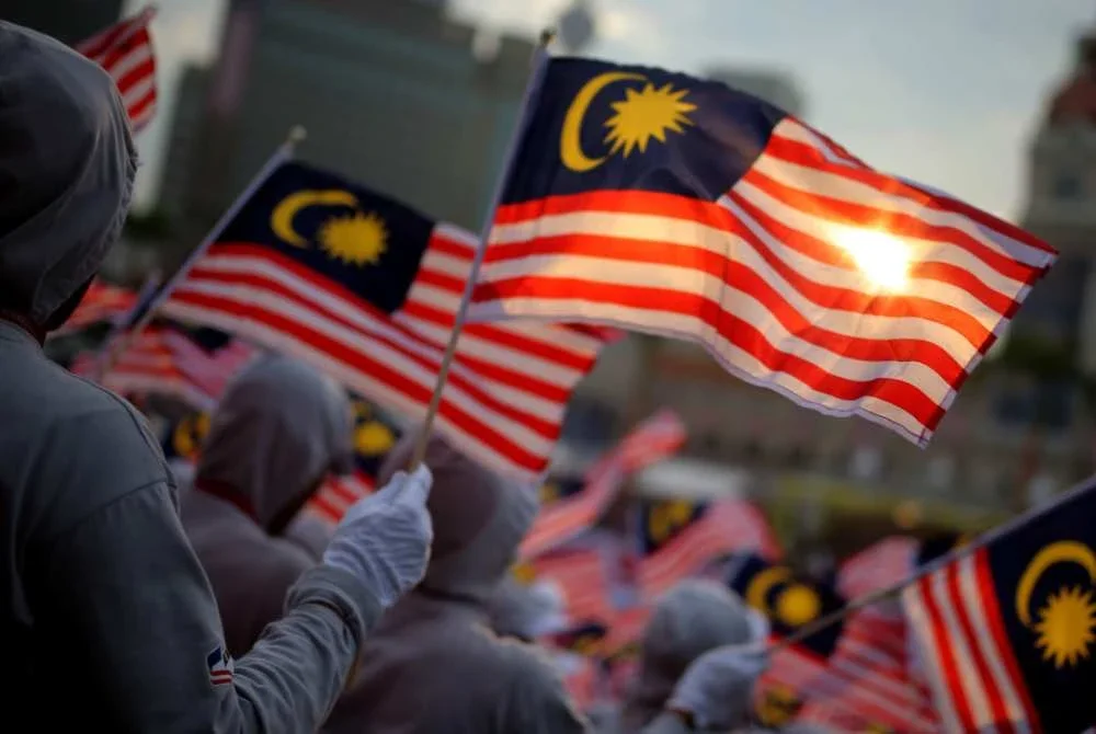 Mungkin setelah 63 tahun kita menyambut Hari Malaysia, kita perlu melakukan sesuatu untuk kebaikan semua. Foto hiasan