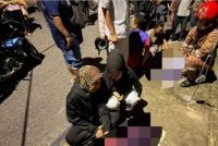 Empat kanak-kanak lemas di Taman Desa Kayangan, Sungai Karangan di Kulim pada Isnin.