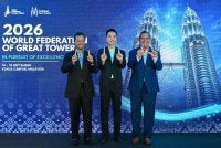 Dari kiri: Mohd Salim, Su Fui dan Jean-Yves ketika perasmian WFGT 2026 di Menara Berkembar PETRONAS di ibu kota pada Selasa.