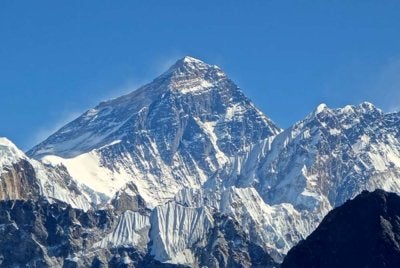 Yuran kerajaan untuk mendaki Everest turut berubah tahun ini.