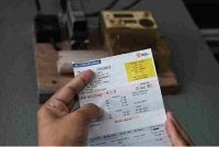 Kecoh di media sosial tentang peningkatan bil elektrik yang didakwa melambung tinggi sejak beberapa bulan kebelakangan ini. Foto hiasan