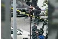 Polis mengesahkan sebuah kotak plastik yang disangka mengandungi bahan radioaktif di hadapan sebuah premis di Sri Petaling di sini sebenarnya alatan untuk aktiviti pengukuhan pasukan.
