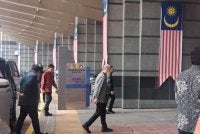 Fadillah Yusof tiba di MoF jam 3.15 petang pada Khamis.
