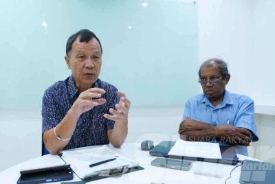 Jafri Abdullah (kiri) bersama Muhammad Sha'ani ketika sidang media di Pejabat FOMCA Petaling Jaya - Foto Mohd Halim Abdul Wahid 