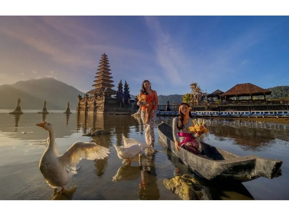 Sepanjang berada di Bromo dan Bali, para peserta diberikan pelbagai tugasan yang memerlukan mereka bukan sekadar mencari gambar yang cantik, tetapi memahami cerita dan kehidupan di sebalik subjek yang dirakam.