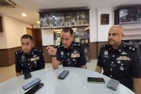 Azry ketika ditemui media selepas Perhimpunan Bulanan Ibu Pejabat Polis Kontinjen (IPK) Pahang di sini pada Jumaat.