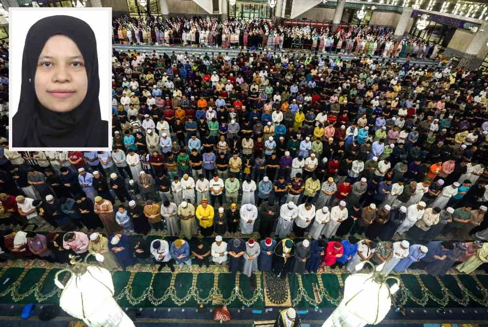 Solat berjemaah mengajar disiplin ketat seperti patuh kepada arahan ketua (imam), meluruskan saf dan menepati masa yang merupakan asas penting dalam kemahiran mengurus masa dalam kehidupan. Gambar kecil: Dr Adibah