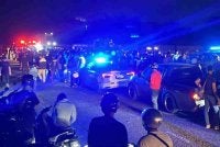 Tiga remaja lelaki maut manakala sembilan lagi cedera dalam kemalangan membabitkan 12 motosikal dan tiga kereta di Jalan Jelapang-Ampang.