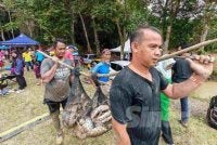 Hafizul memaklumkan akan berkongsi rezeki tersebut dengan rakannya.